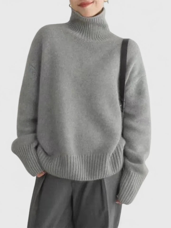 Women's Jumper | High Collar, Elegant Silhouette, Lightweight Insulation 3