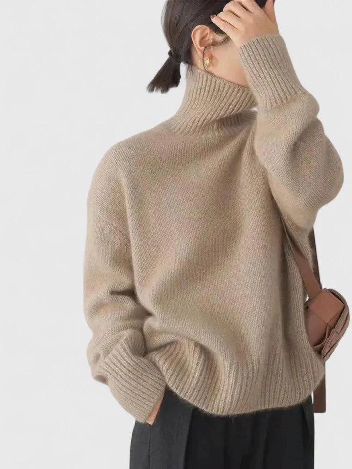 Women's Jumper | High Collar, Elegant Silhouette, Lightweight Insulation 5