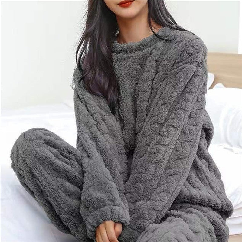 Women's Pajama Sets | Fluffy Fabric, Relaxed Fit 1