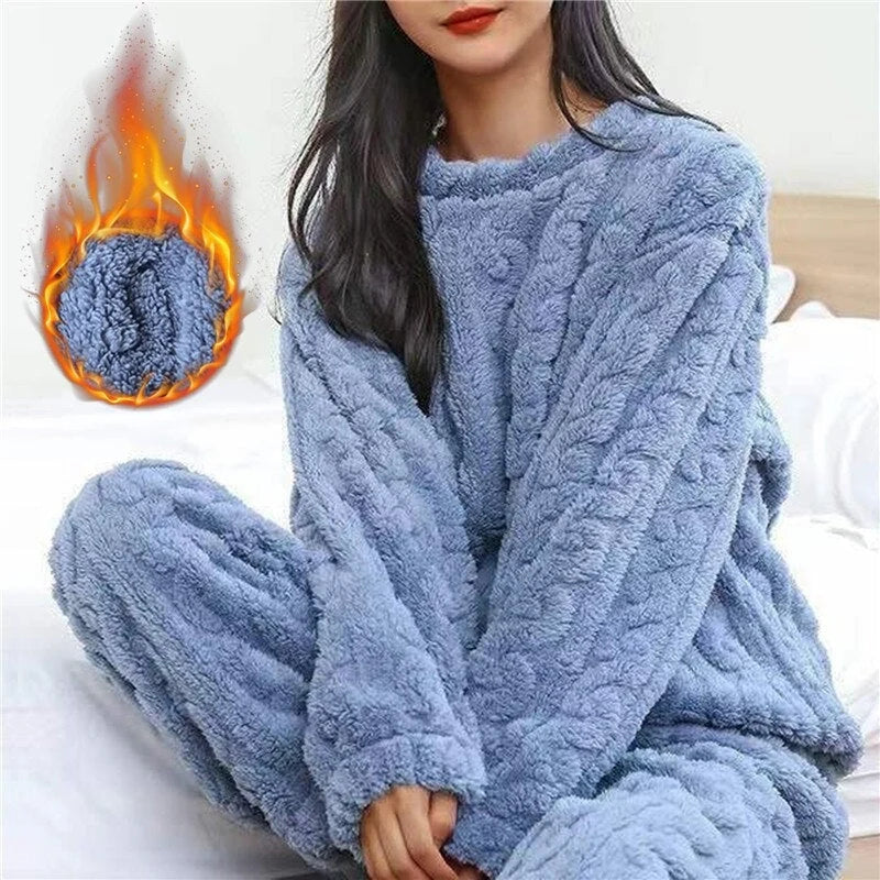 Women's Pajama Sets | Fluffy Fabric, Relaxed Fit 7