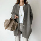 Women's Relaxed Fit Coat | Elegant and Versatile Winter Outerwear 4